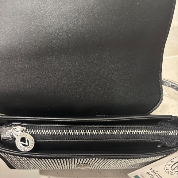 Valentino Orlandi Black and White Crossbody Bag with Sophisticated Style - Picture 4 of 4